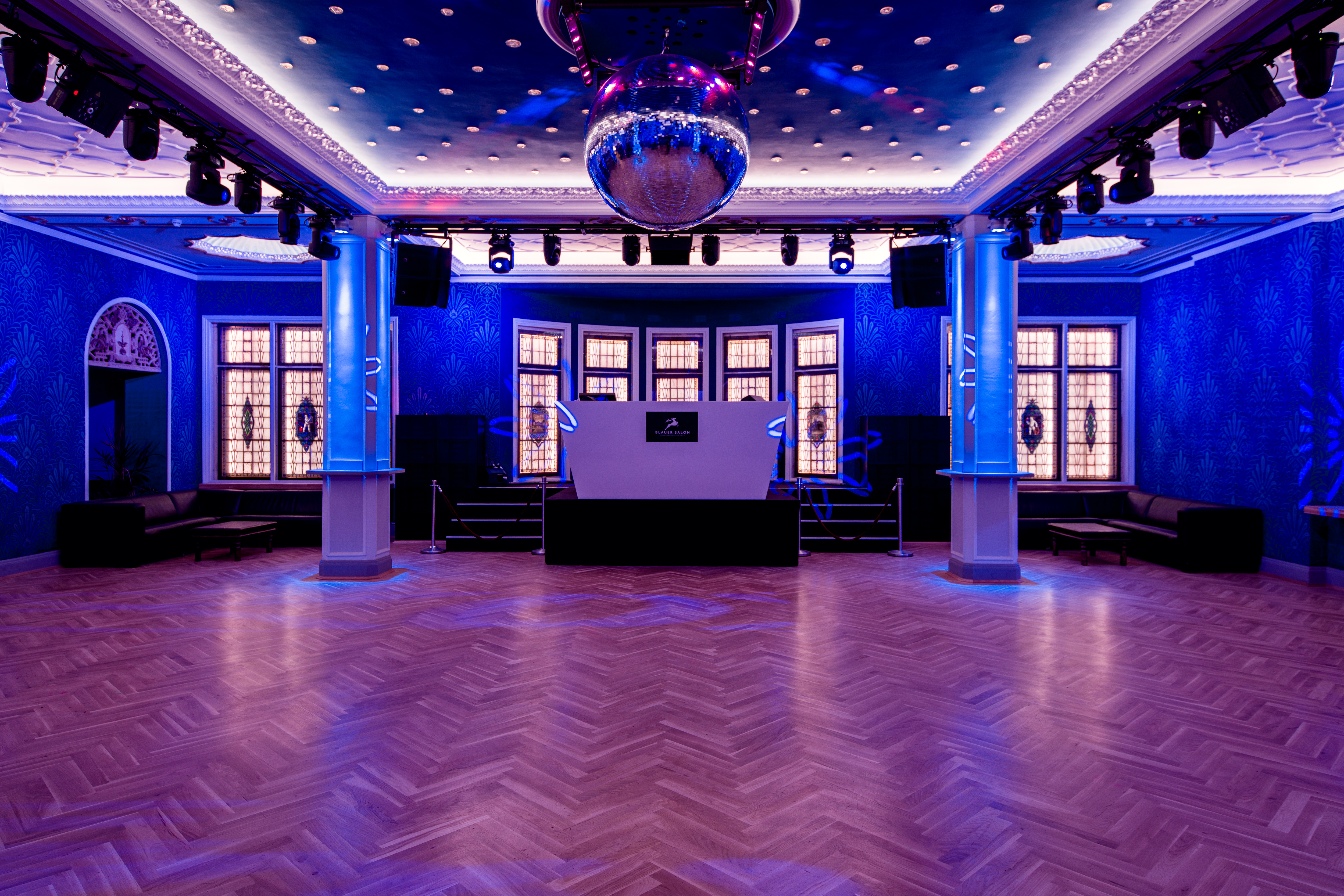 Blauer Salon